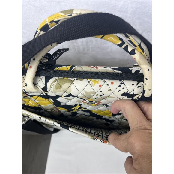 Vera Bradley Laptop Case Retired Dogwood Hard Shell Quilted Yellow Black Multi - Picture 4 of 10